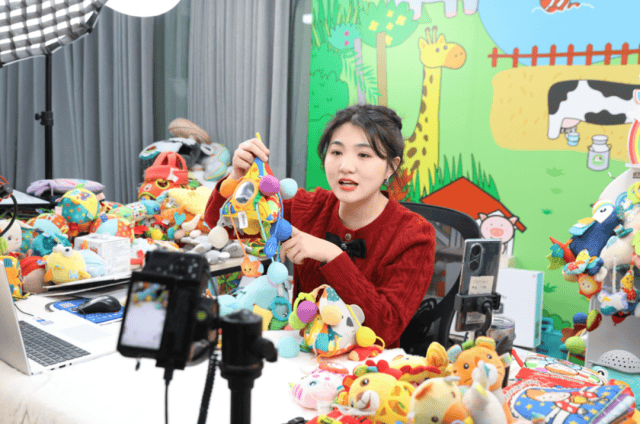 下的城市新机遇｜东莞民营经济观察新葡京娱乐城东莞内与外：双循环(图3)